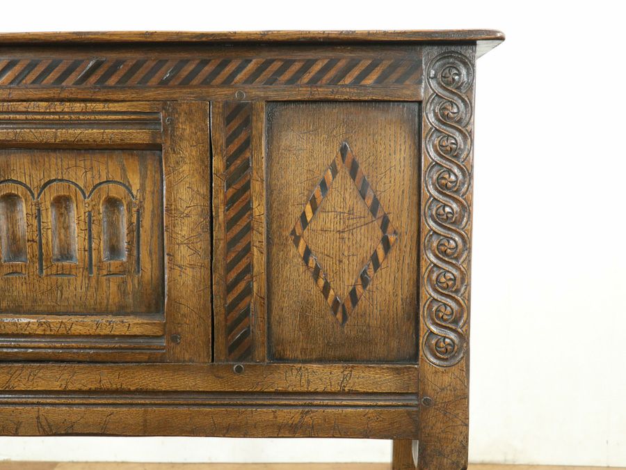 イギリスアンティークサイドキャビネット 59749