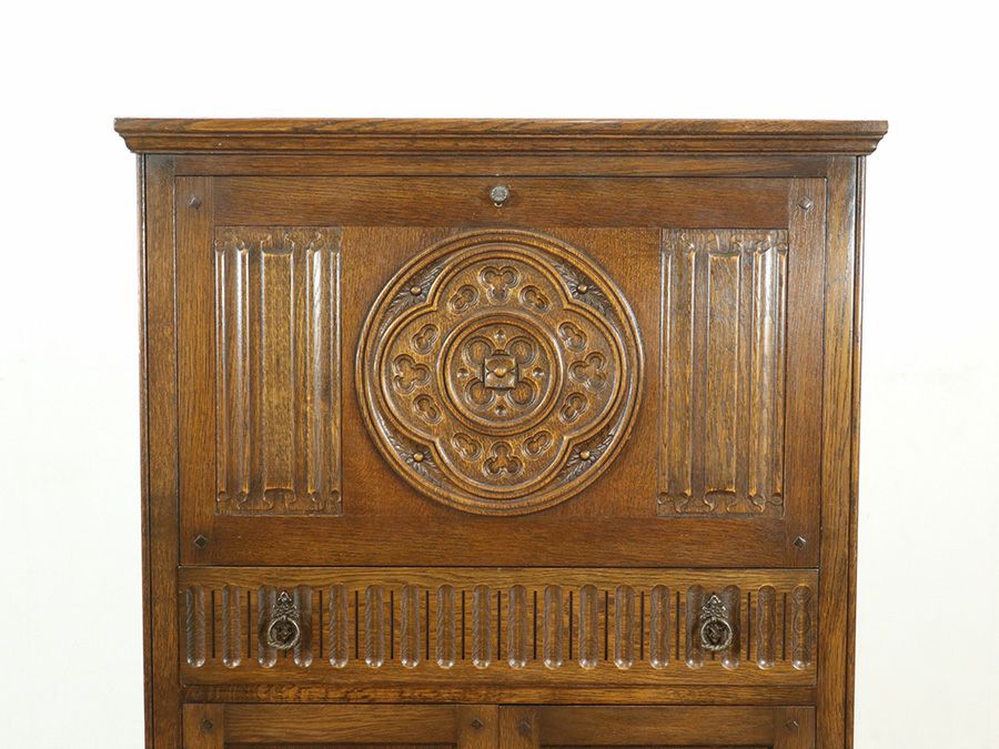 イギリスアンティーク家具キャビネット 59845