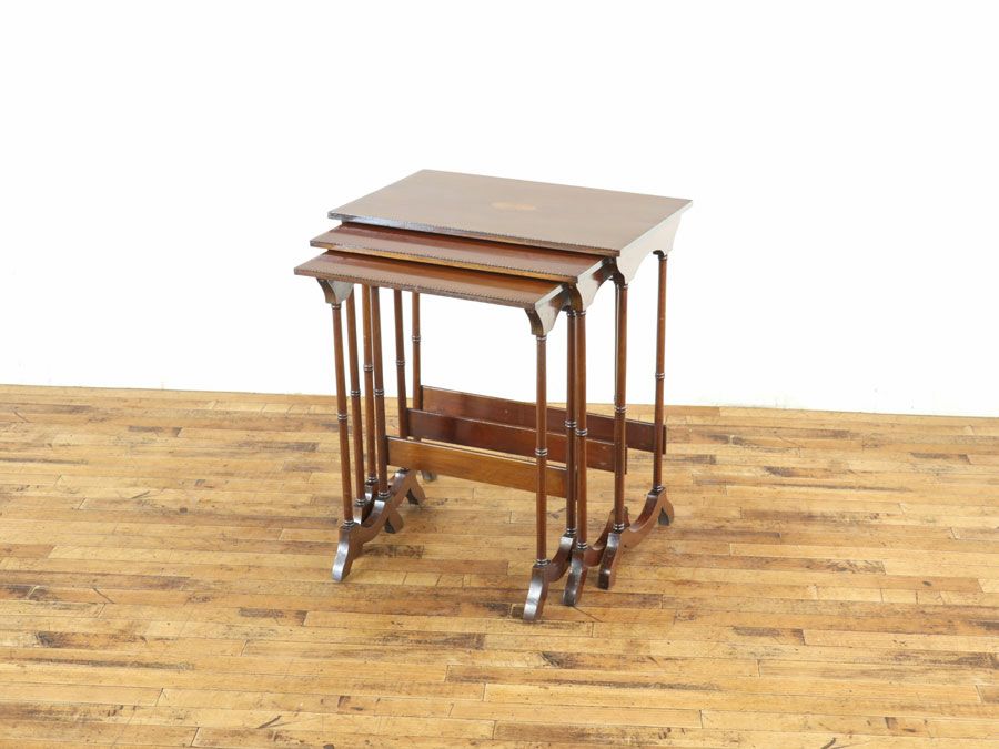 イギリスアンティーク家具ネストテーブル 59766