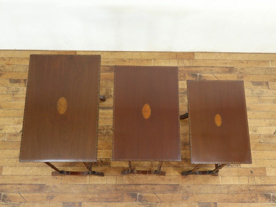 イギリスアンティーク家具ネストテーブル 59766