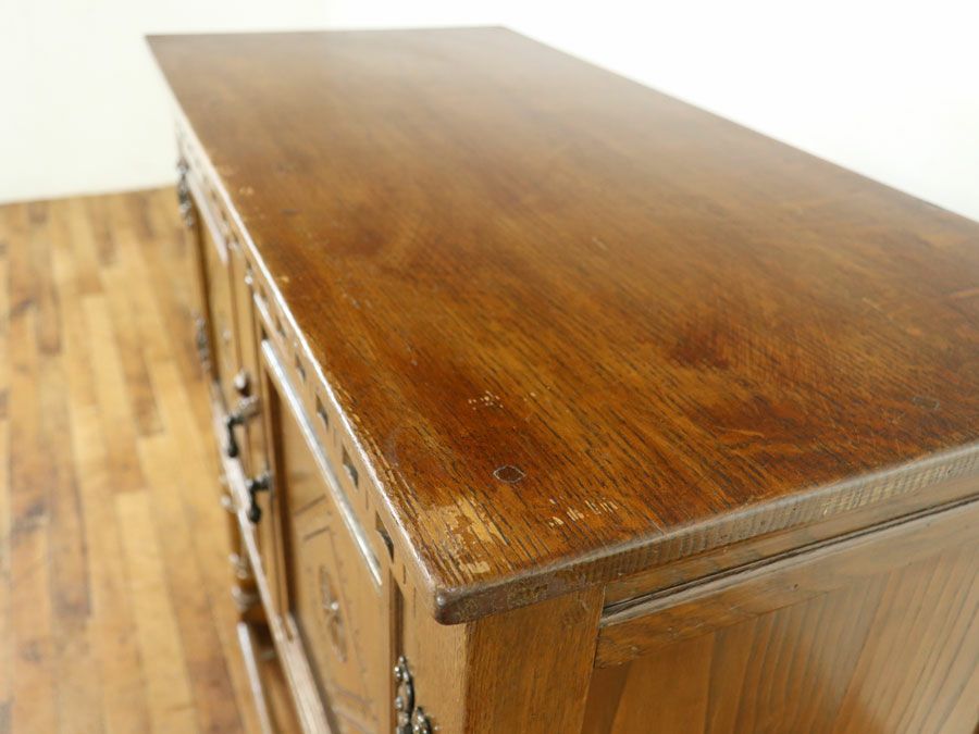 イギリスアンティークサイドキャビネット 59880