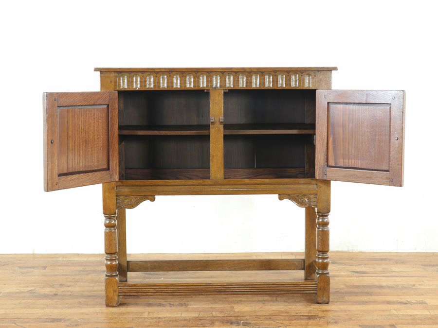 イギリスアンティークサイドキャビネット 59880