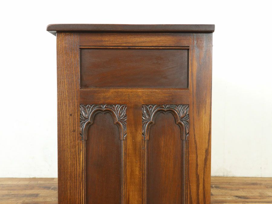 イギリスアンティーク家具チェスト 59901