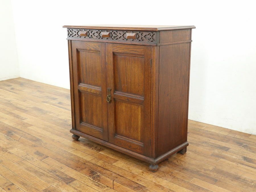 イギリスアンティーク家具キャビネット 59876