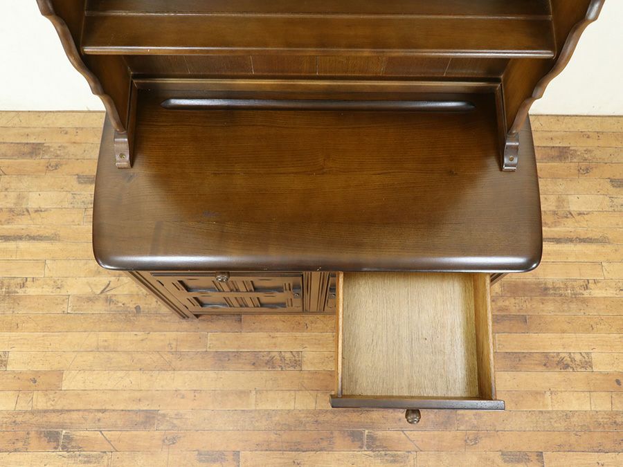 イギリスアンティーク家具カップボード 80091