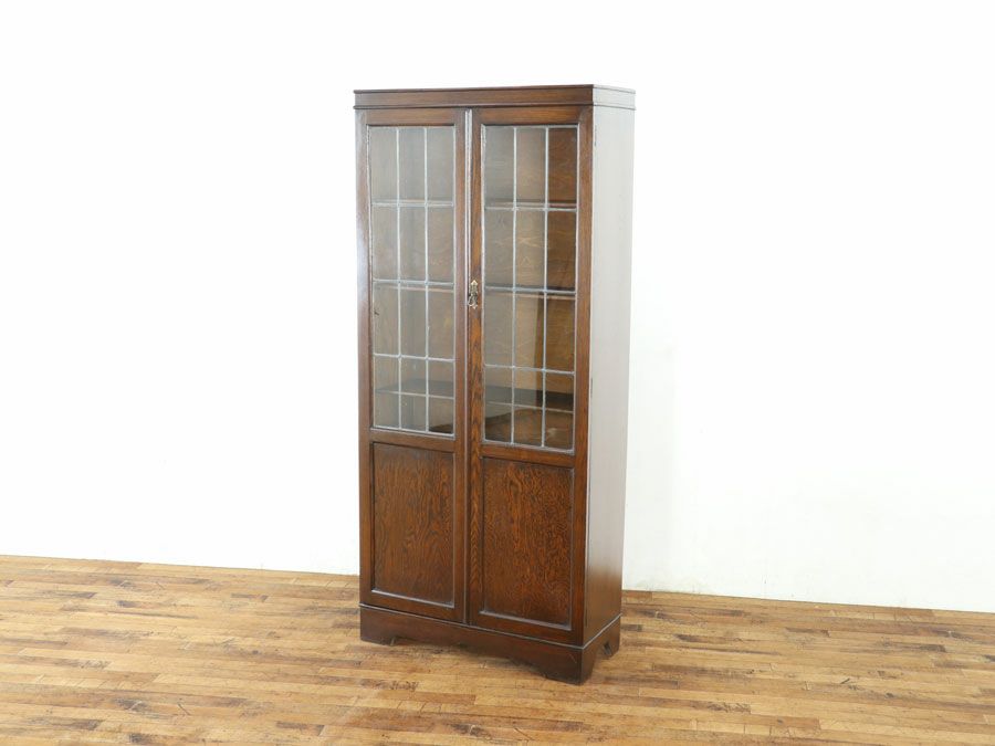 細身サイズのメリット ステンドグラスも魅力 ブックケース 80081