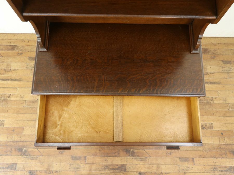 イギリスアンティーク家具カップボード 80122