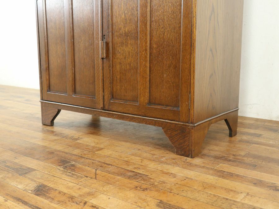 イギリスアンティーク家具カップボード 80122