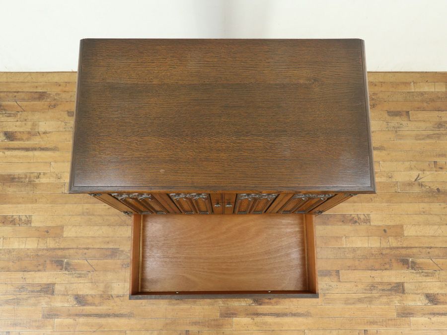 イギリスアンティーク家具キャビネット 80038b