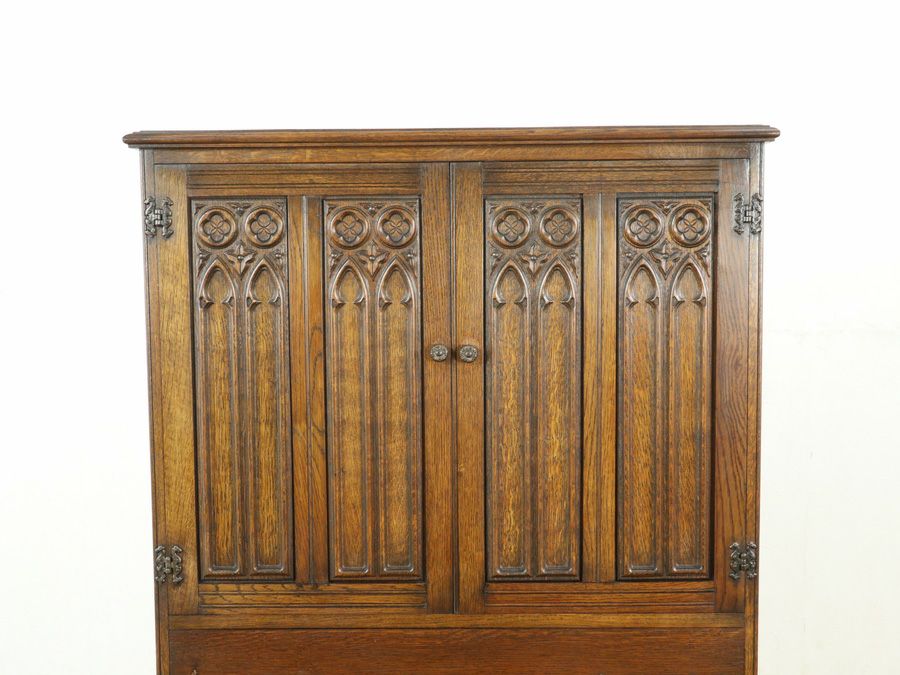 イギリスアンティーク家具キャビネット 80038b