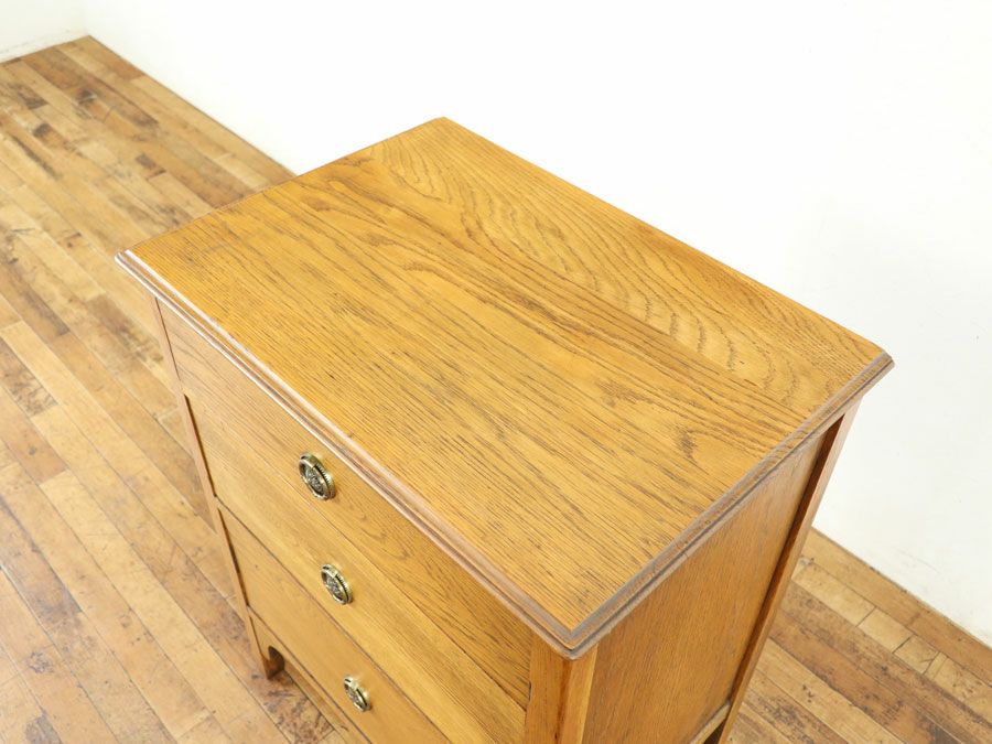 イギリスアンティーク家具チェスト 80149