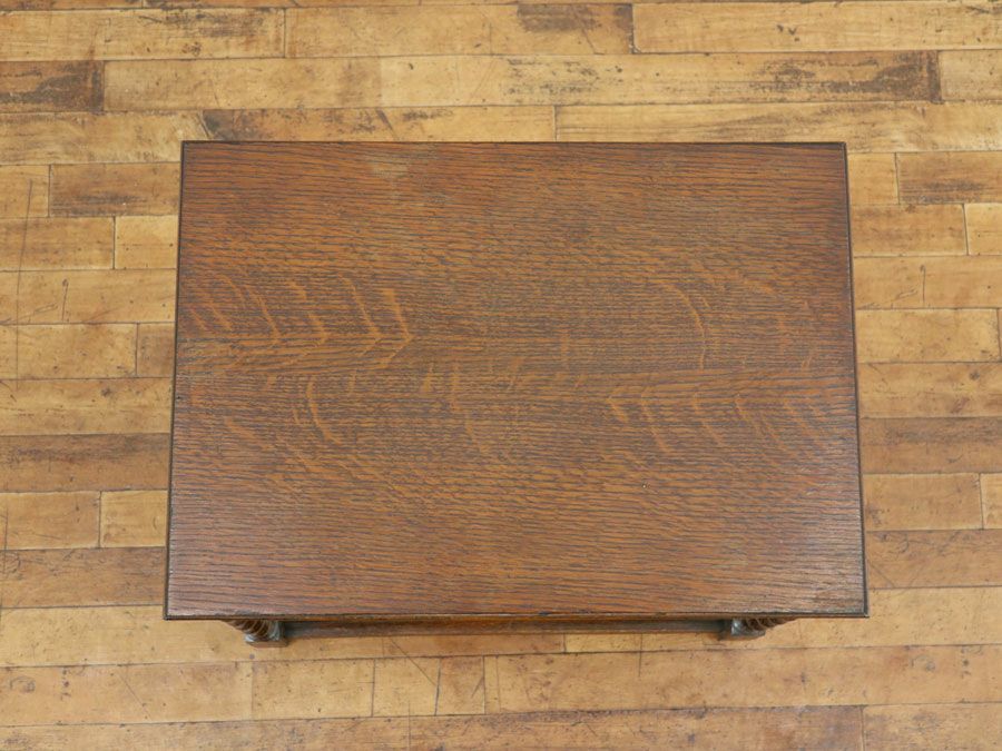 イギリスアンティークスモールテーブル 80119