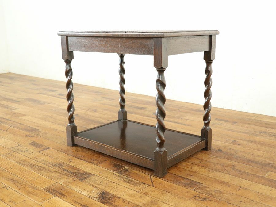 イギリスアンティークスモールテーブル 80119