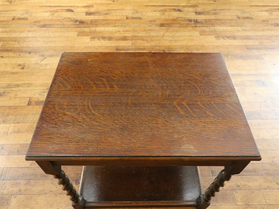 イギリスアンティークスモールテーブル 80119