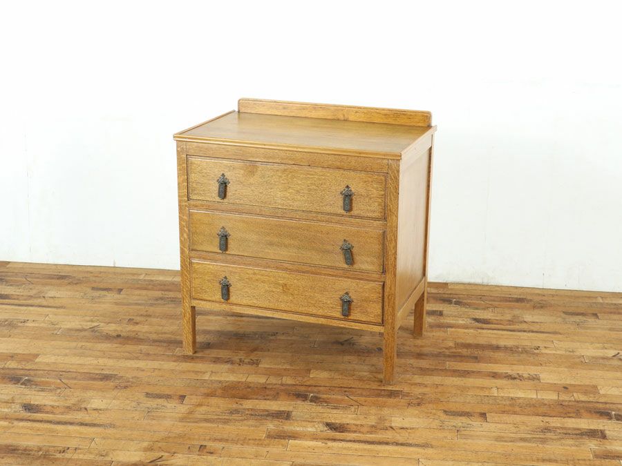 イギリスアンティーク家具チェスト 80079b