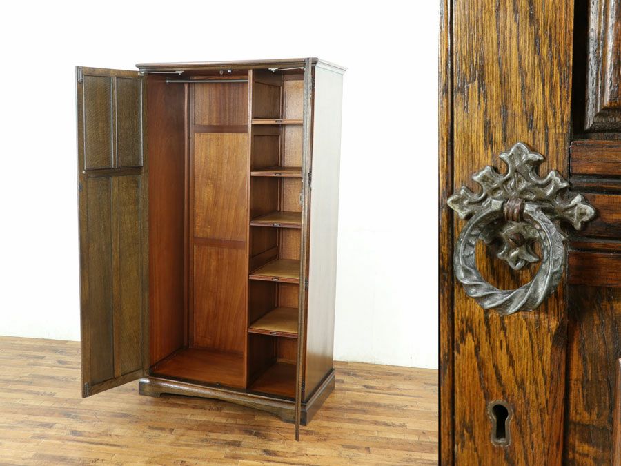 イギリスアンティーク家具ワードローブ 80038a