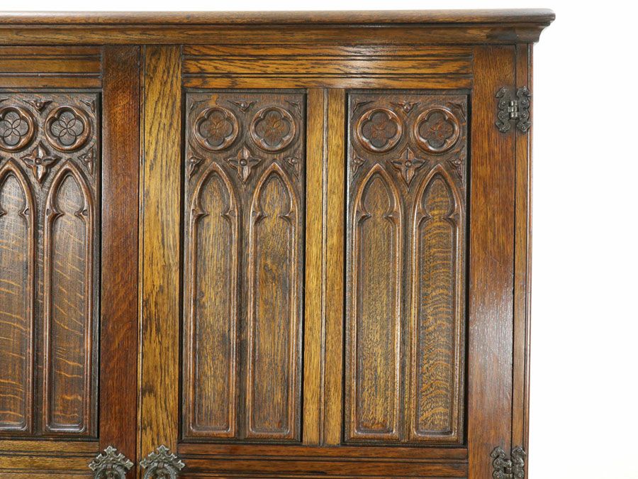 イギリスアンティーク家具ワードローブ 80038a