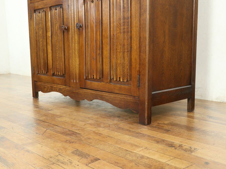 イギリスアンティーク家具カップボード 80132