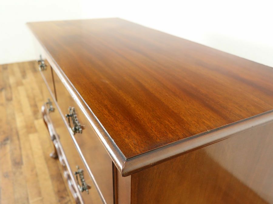 イギリスアンティーク家具チェスト 80001