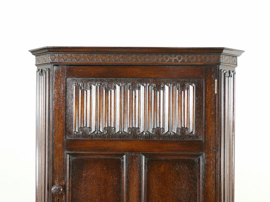 イギリスアンティーク家具ワードローブ 80165