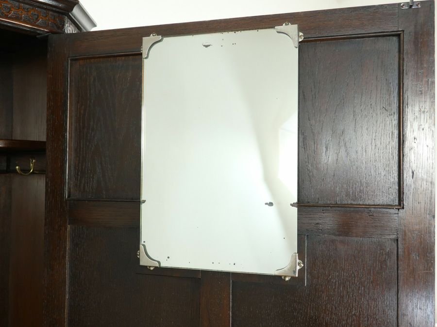 イギリスアンティーク家具ワードローブ 80165