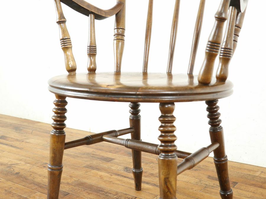 アンティークアイベックスアームチェア 80084a