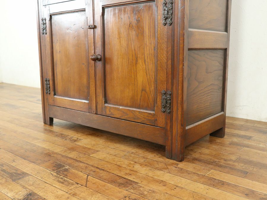 イギリスアンティーク家具カップボード 80063