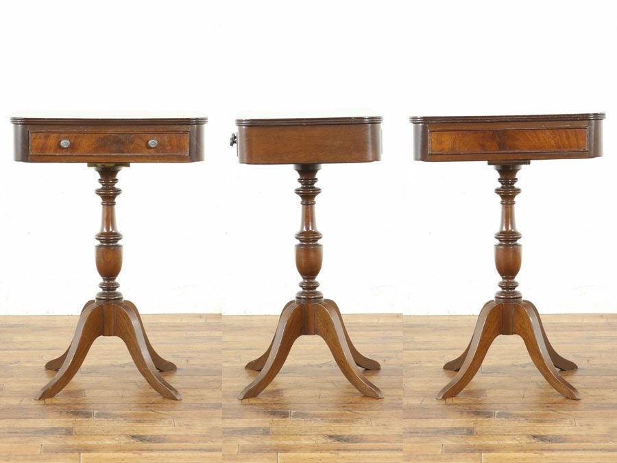 イギリスアンティーク スモールテーブル 80139