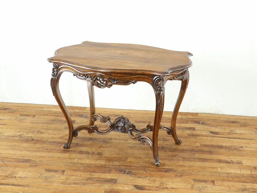 ロカイユの美しい彫刻 フランスアンティーク サイドテーブル 65191