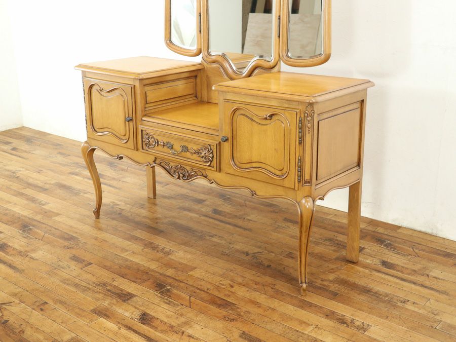 猫脚の可愛らしいデザイン 三面鏡 ドレッサー 65306 | アンティーク