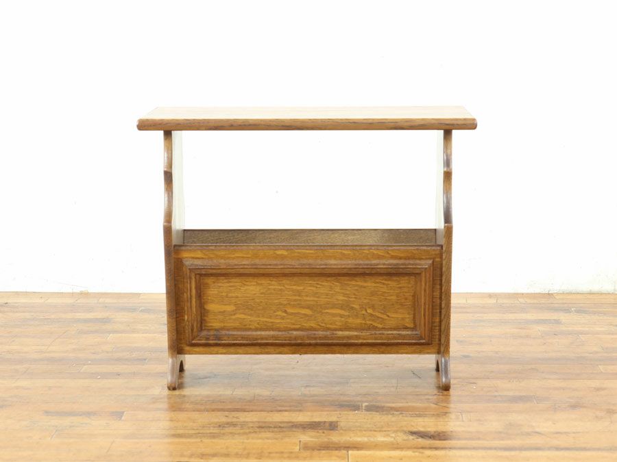 無垢材の天板 オランダ マガジンラック 65263e | アンティークフレックス