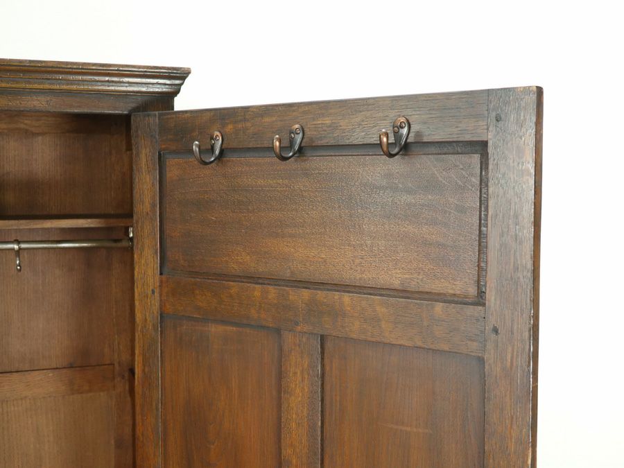 アンティークワードローブ 80060