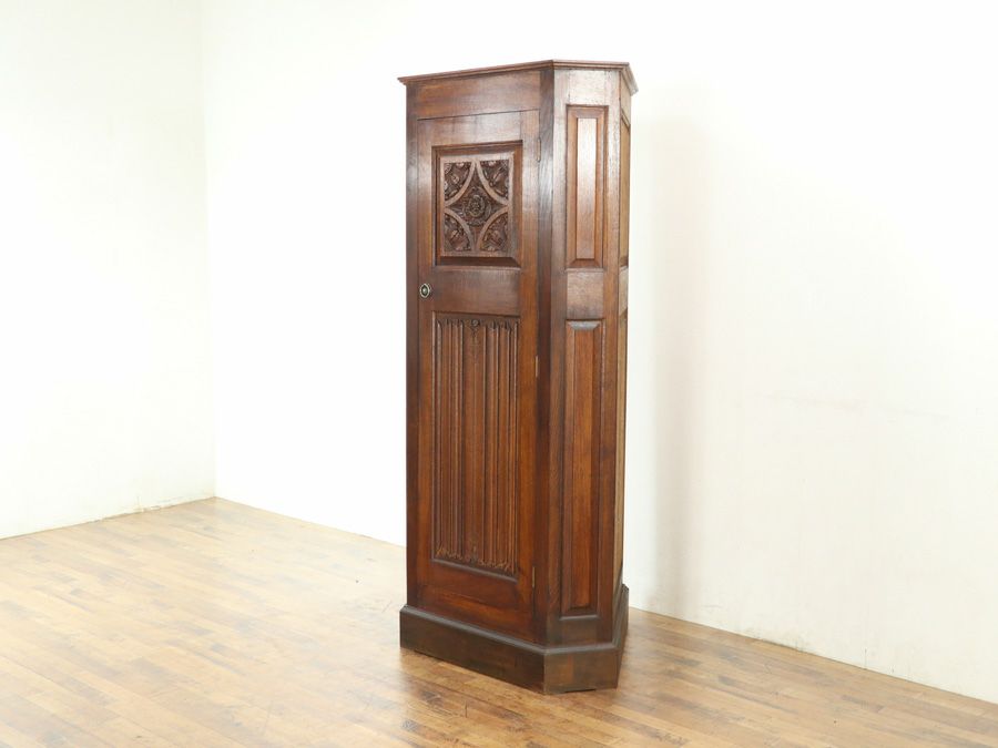 アンティーク家具 コーナーローブ 80323