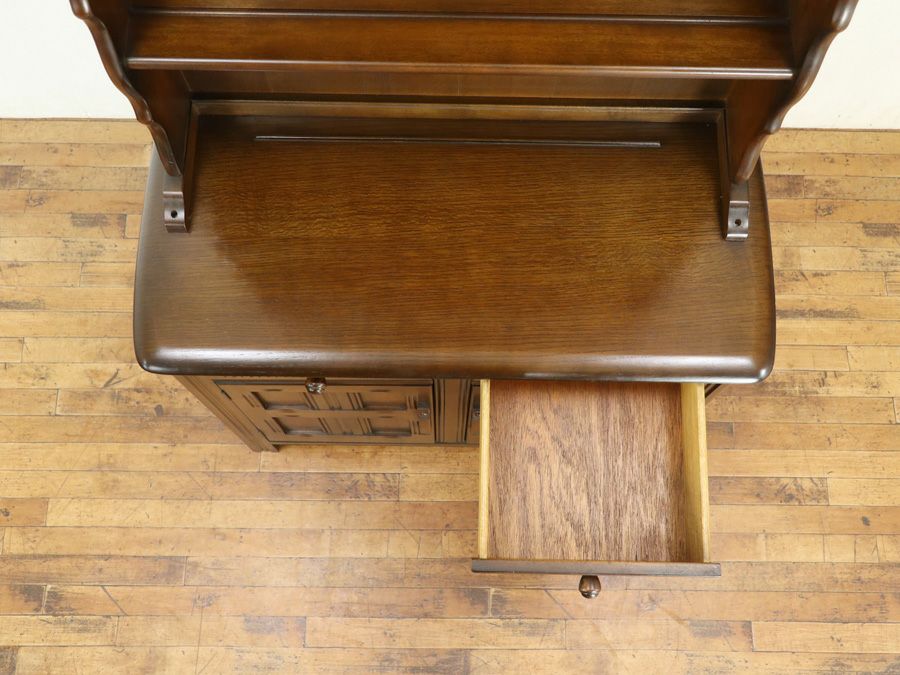 イギリスアンティーク カップボード 80381