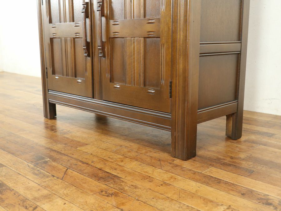 イギリスアンティーク カップボード 80381