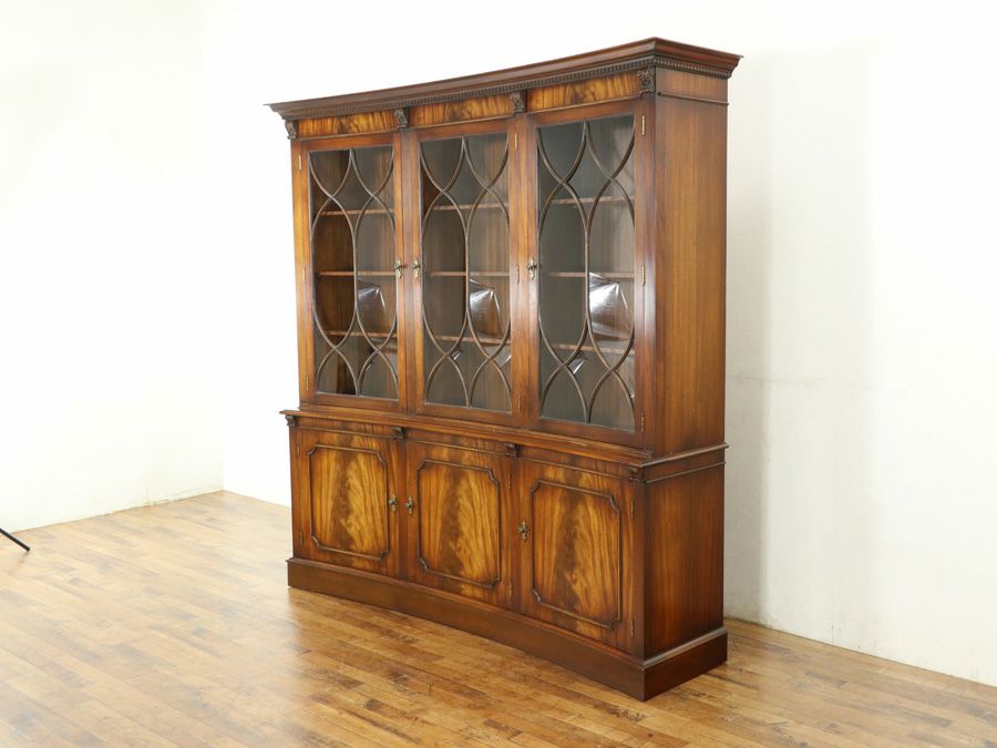 イギリスアンティーク キャビネット 80348