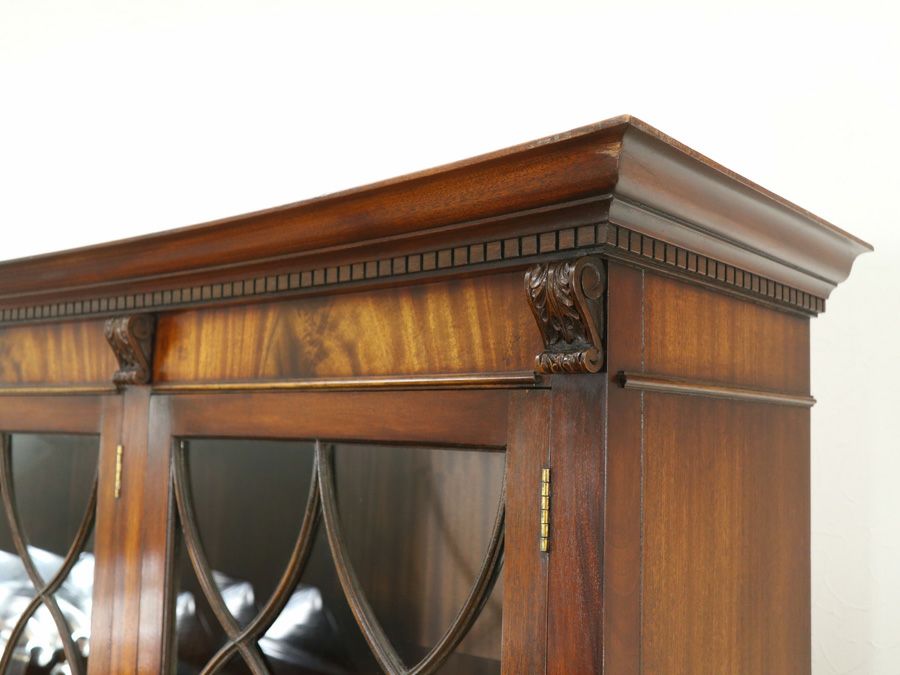 イギリスアンティーク キャビネット 80348