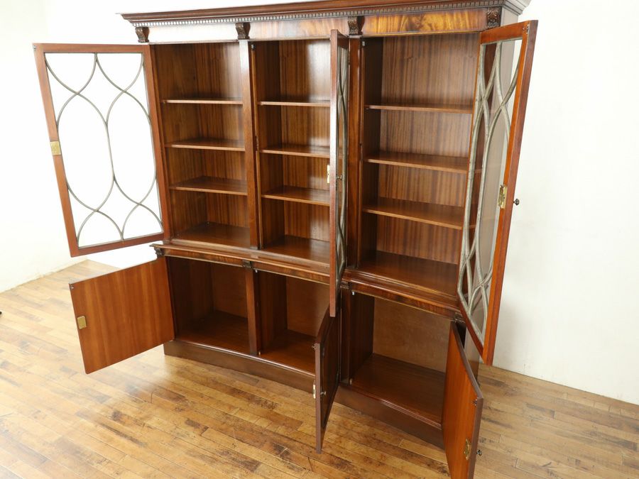 イギリスアンティーク キャビネット 80348