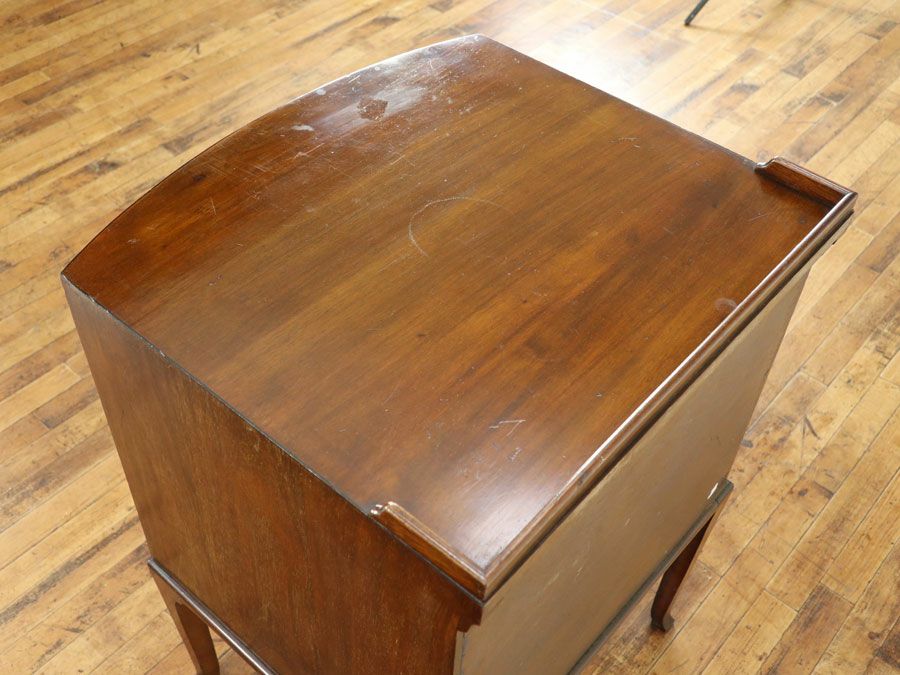 イギリスアンティーク家具 キャビネット 80446