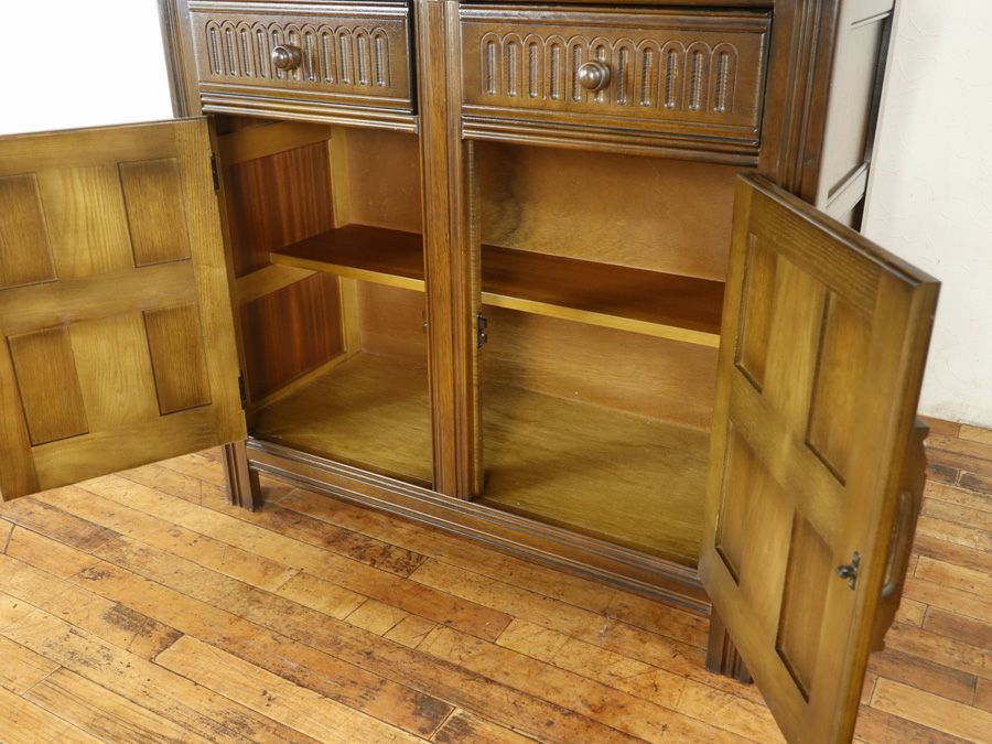 イギリスアンティーク家具 カップボード 80436