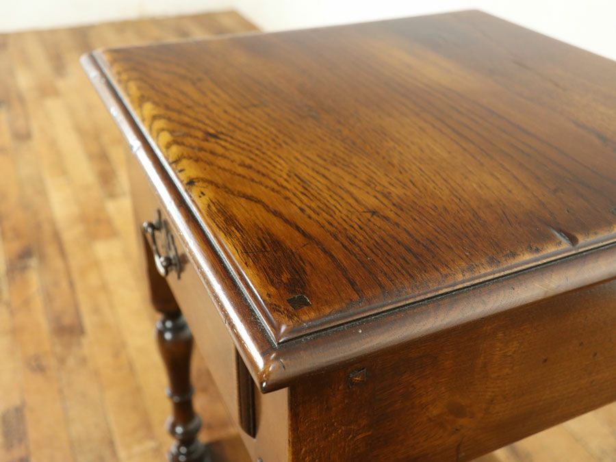 アンティーク家具 サイドテーブル 80606