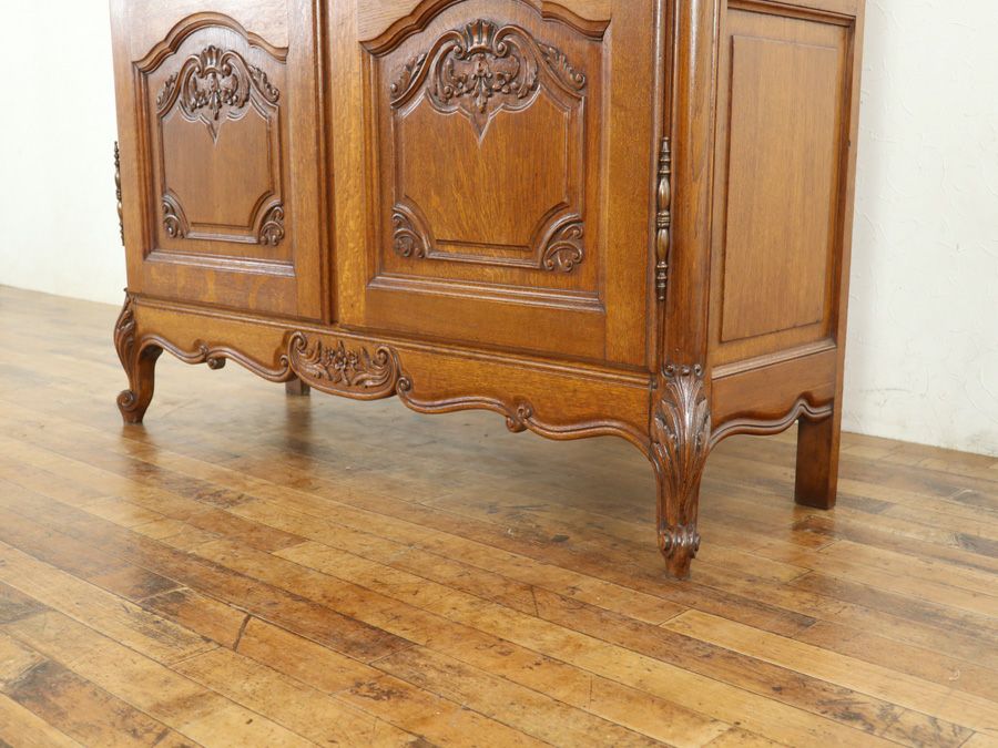 アンティーク家具 ロココキャビネット 70612