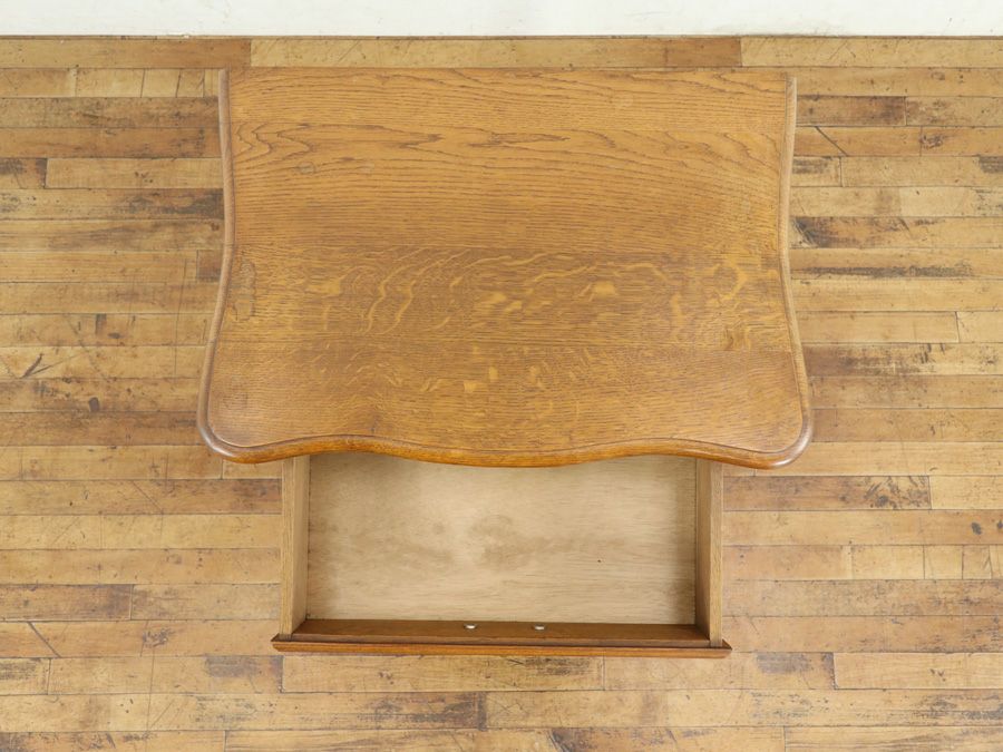 ベッドサイドや花台にも 猫脚サイドチェスト 65355 | アンティーク