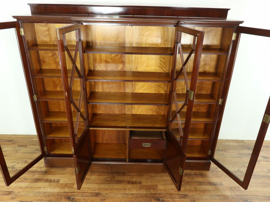 イギリスアンティーク家具 キャビネット 80609