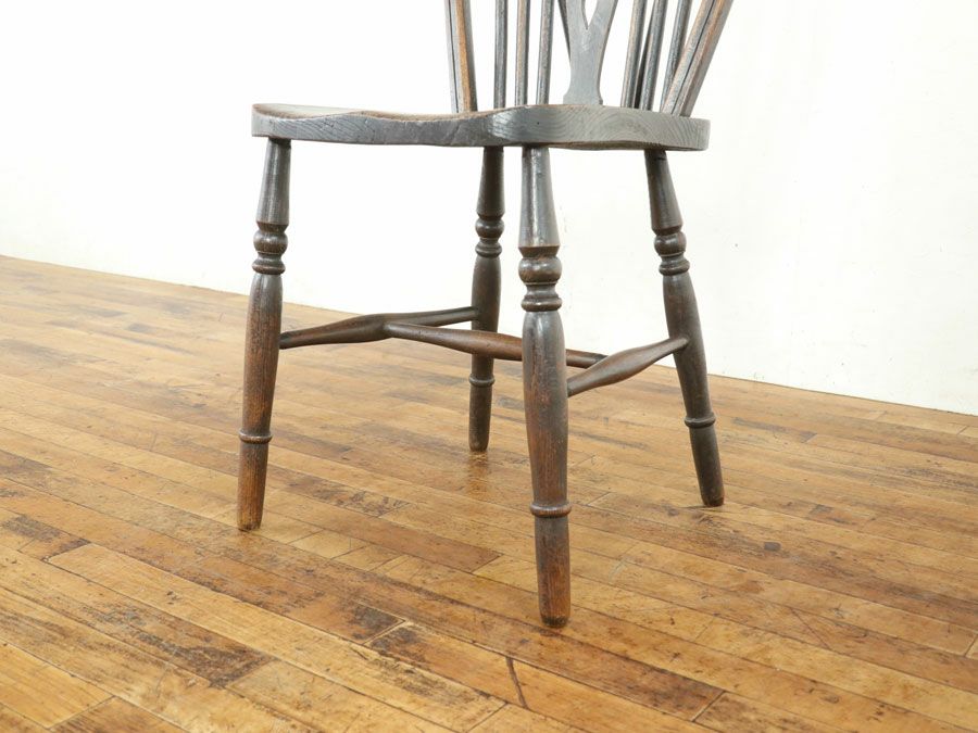 ホイールバックキッチンチェア 80568a