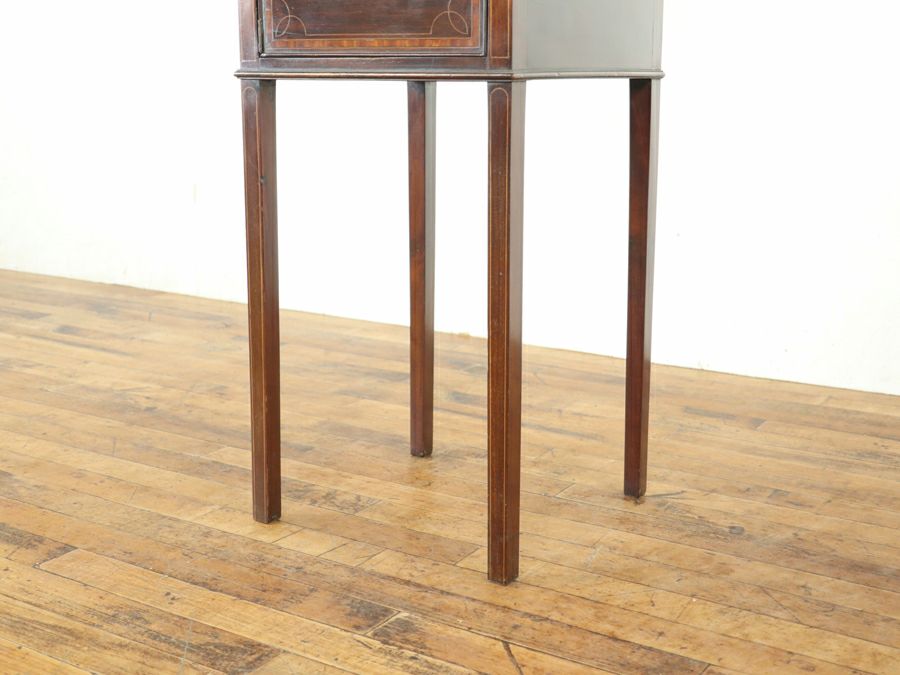 アンティーク家具 ナイトテーブル 80699