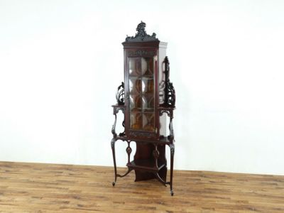 華やかなビクトリアンのデザイン イギリスアンティーク コーナー