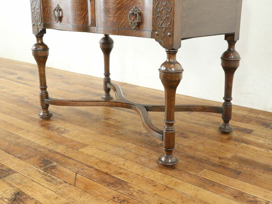 こだわりの美しいデザインと杢目も魅力のライティングビューロー 80870