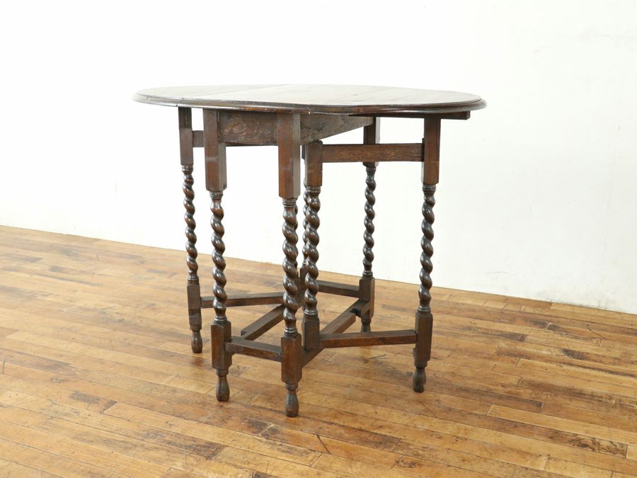 アンティーク家具のサイドテーブルとしては定番の拡張式サイドテーブル・ゲートレッグテーブル 80891