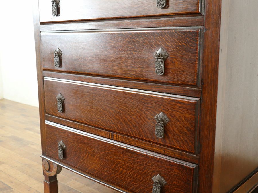 イギリスアンティークチェスト 80773